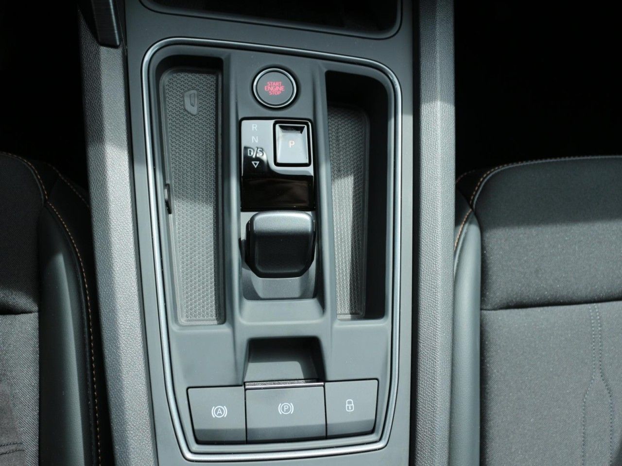 Fahrzeugabbildung CUPRA Formentor VZ 2.0 TSI 245 PS DSG