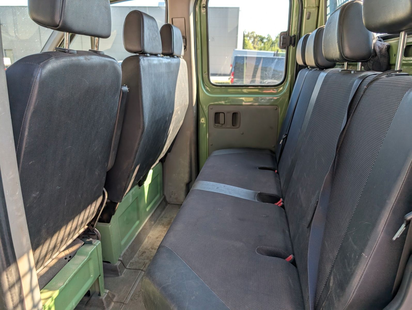 Fahrzeugabbildung Mercedes-Benz Sprinter Pritsche DoKa AHK