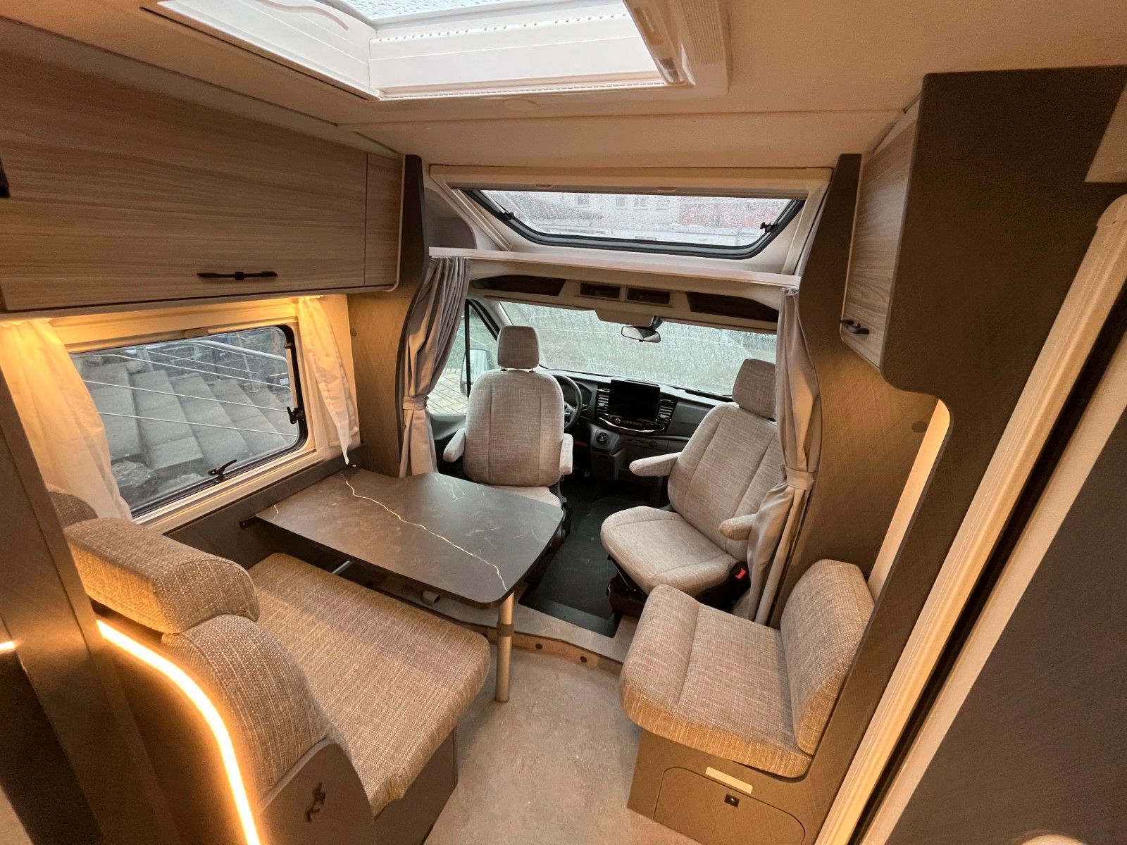 Fahrzeugabbildung Etrusco V 6.6 SF *165PS*Autom.*Complete Selection*Markis