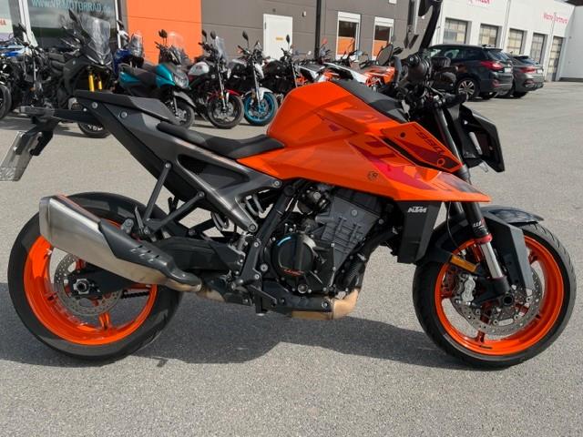 KTM 990 Duke