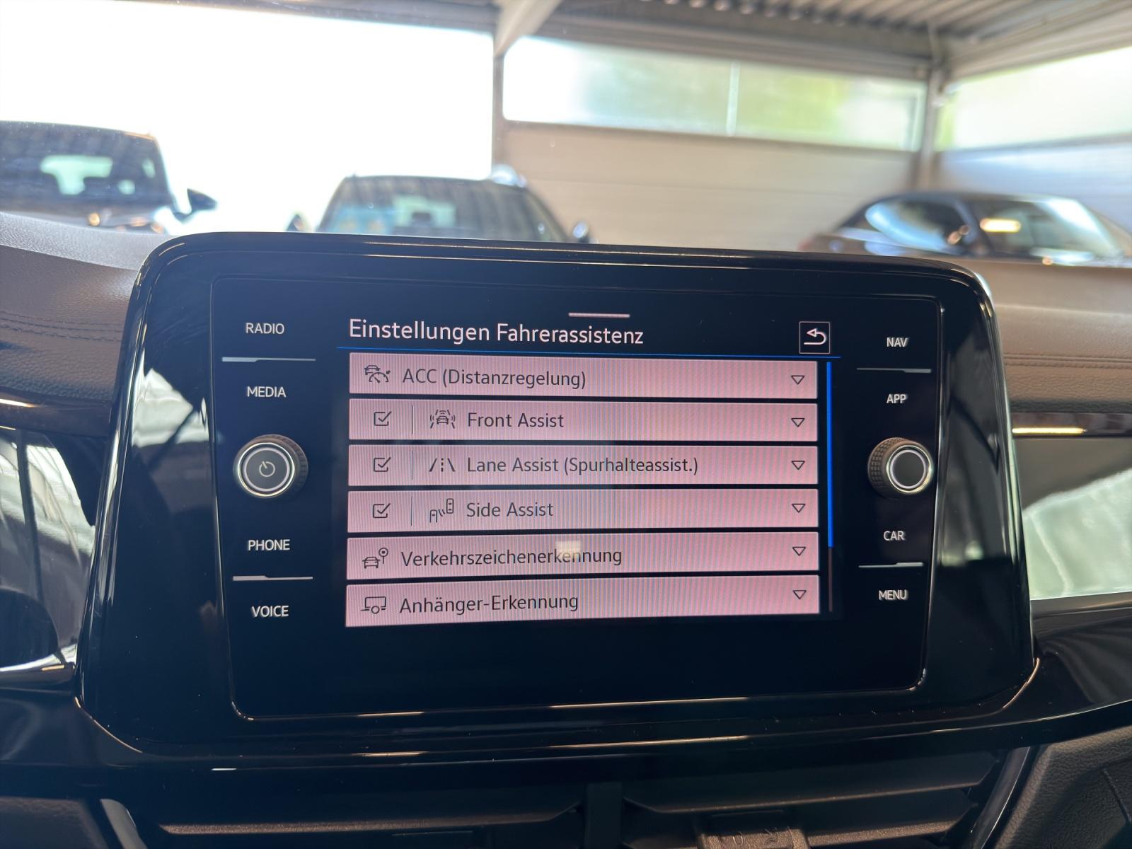 Volkswagen T-Roc Cabriolet 1.5 TSI DSG R-Line Black Style A, миниатюра 17