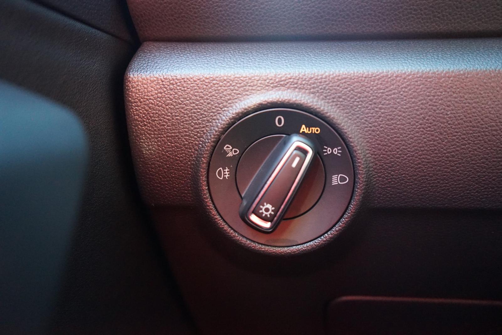 Volkswagen T-Roc 1.0 TSI Style LED Navi ACC App-Connect, миниатюра 23