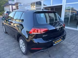 Volkswagen Golf VII Lim Trendline+Tempom+Parkhilfe+Garantie - Volkswagen mit Benzin-Antrieb: Limousine, Garantie