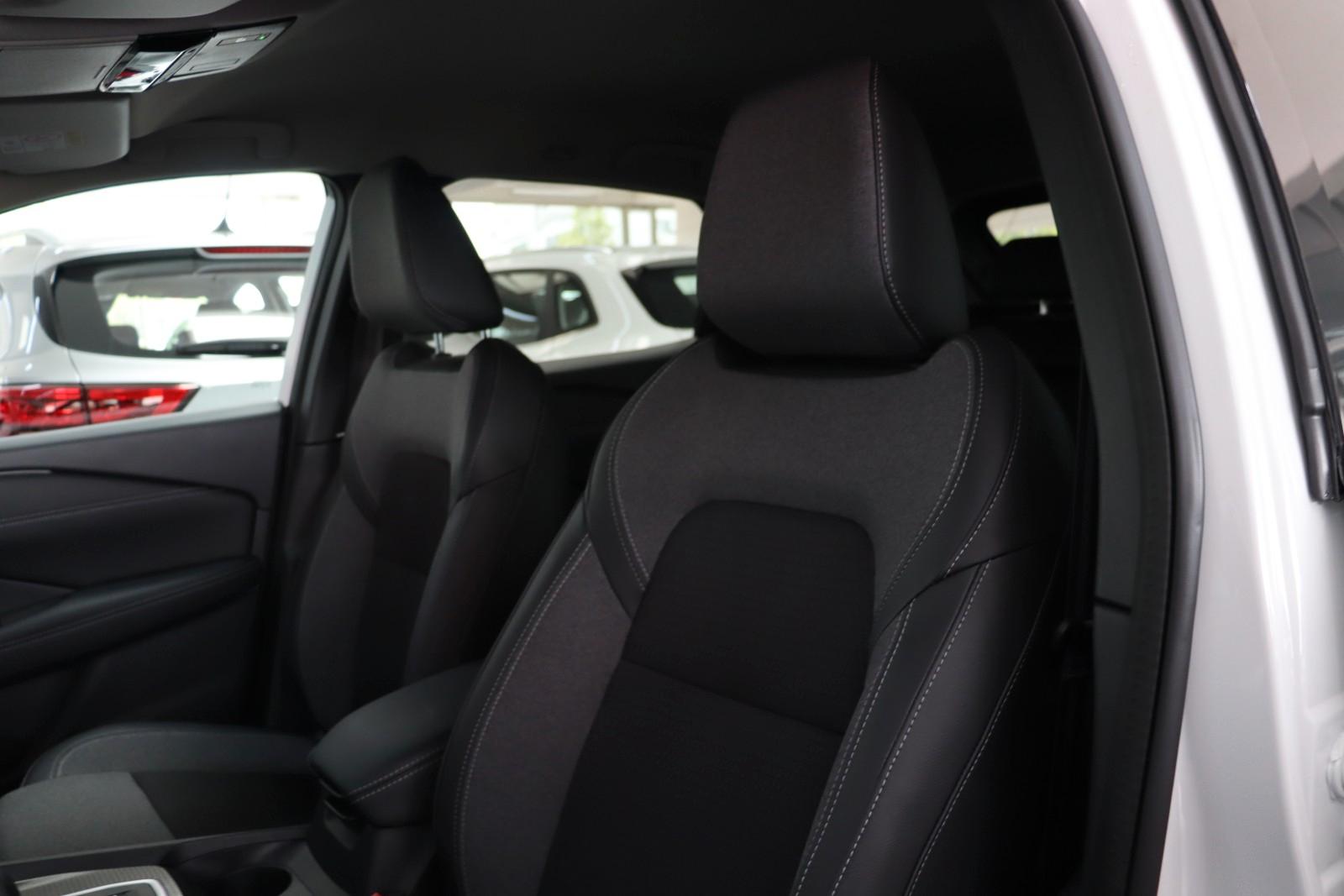 Nissan Qashqai 1.3 AT N-Connecta Navi,LED,TLeder SOFORT, миниатюра 13