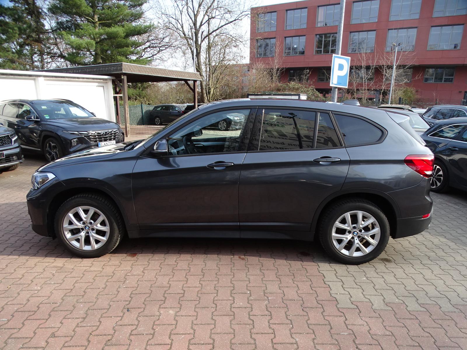 BMW X1 sDrive 18 i Advantage Steptronic