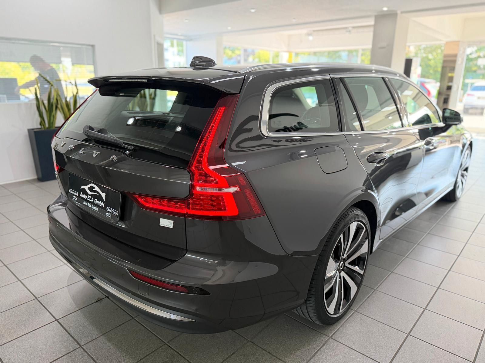Volvo V60 Recharge Plug-In Hybrid AWD 1.Hand Kamera foto 6