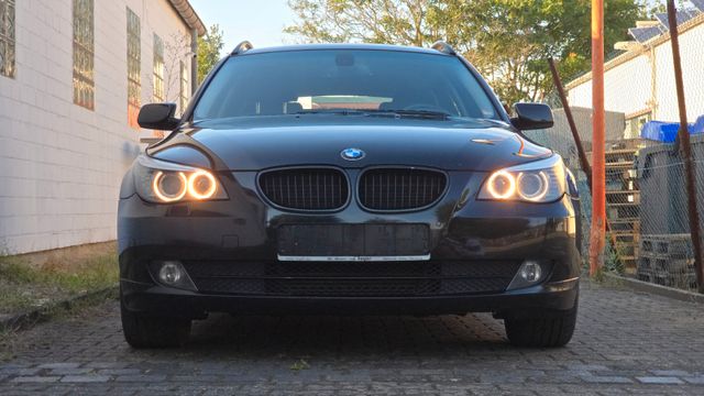 BMW 520d touring *Volleder*Memory*AHK*BiXenon*Navi