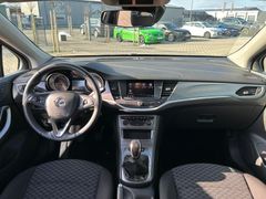 Fahrzeugabbildung Opel Astra K 1.2 Turbo Navi Sitzhzng Einparkhilfe 16"