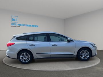 Ford Focus - 8