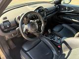 MINI Cooper Clubman Cooper Essential Trim Automat... - MINI Clubman Serie: Kleinwagen