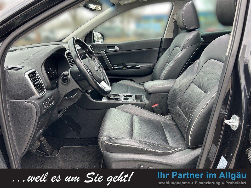Fahrzeugabbildung Kia SPORTAGE 2.0 CRDi AUT 4WD PLATINUM AHK 1.HD PANO
