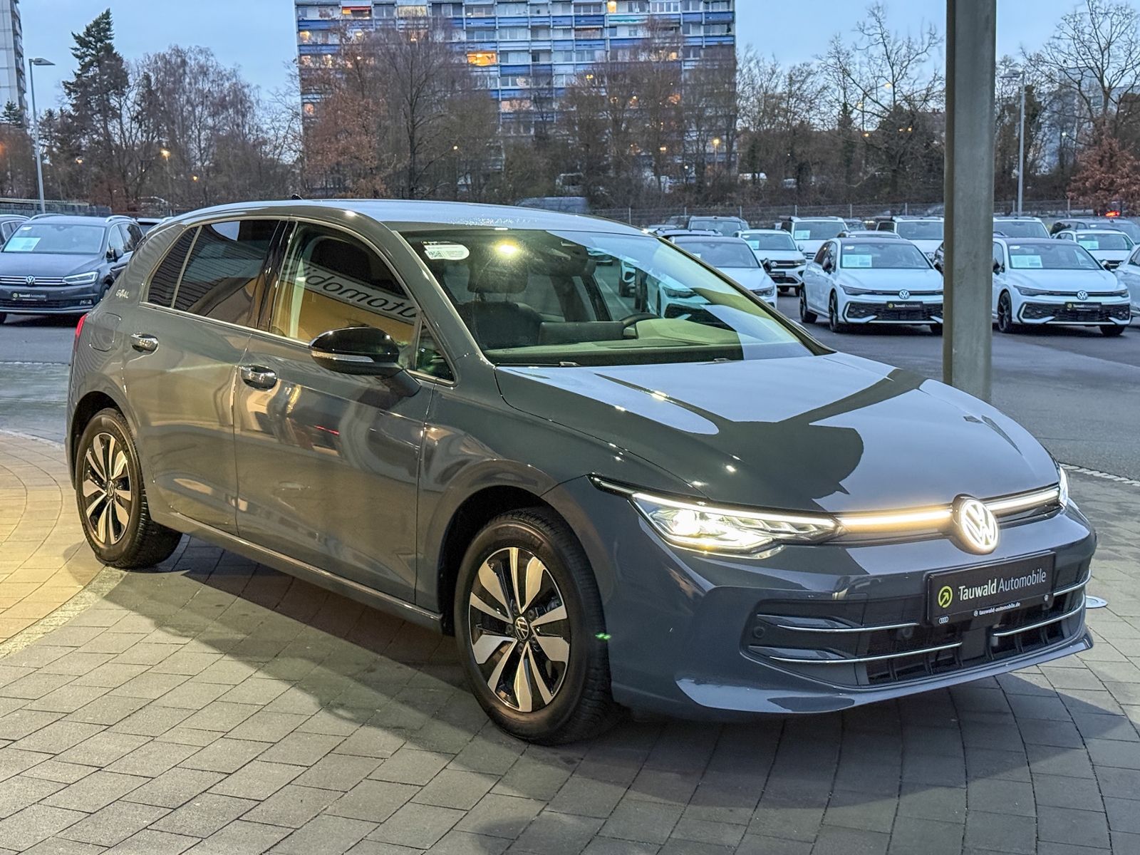 Volkswagen Golf - Bild 4