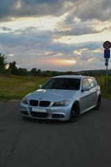 BMW 320i e91 LCI MPaket - BMW 320 aus 2010: Kombi