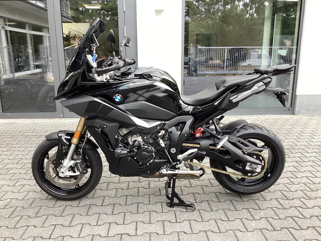 BMW S 1000 XR Triple Black Touren Dynamik