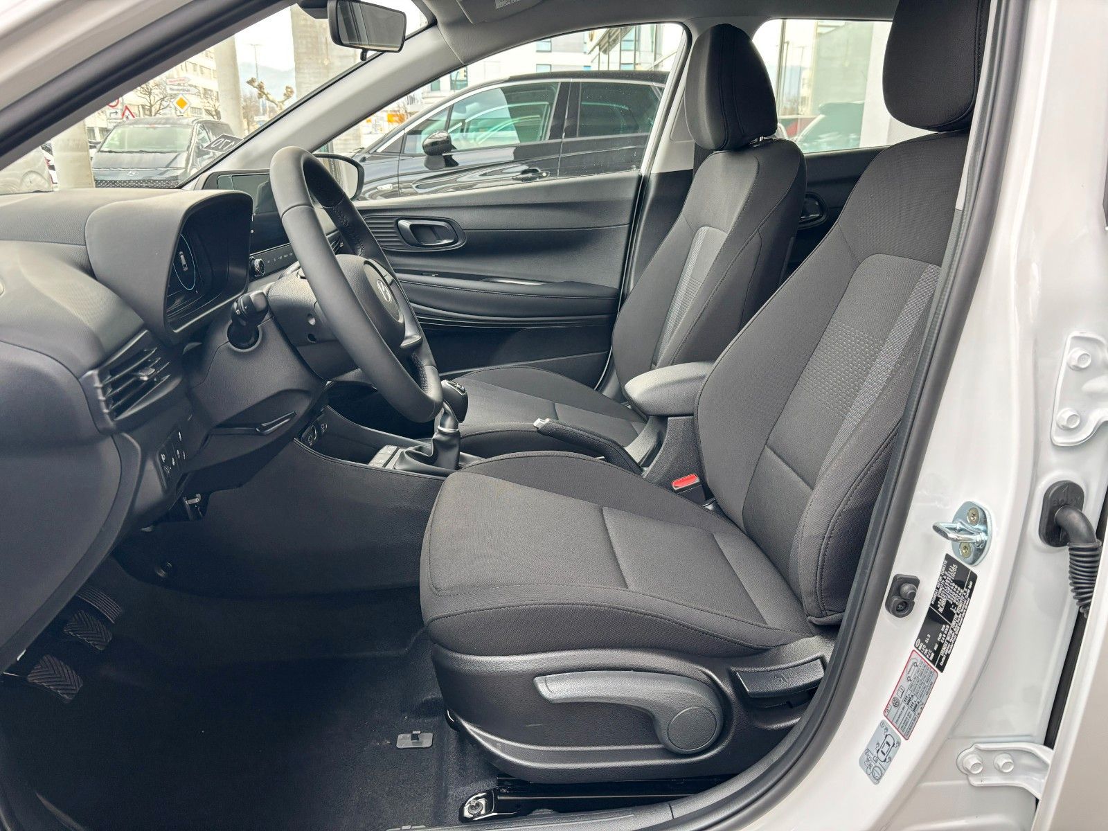 Fahrzeugabbildung Hyundai i20 1.0 T-GDI Trend Navi,SHZ,Kam.,PDC,Virtual,LM