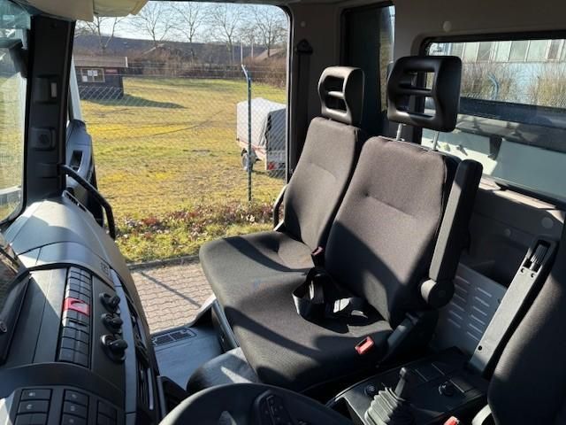 Fahrzeugabbildung Iveco EuroCargo ML140E28K Meiller Dreiseitenkipper