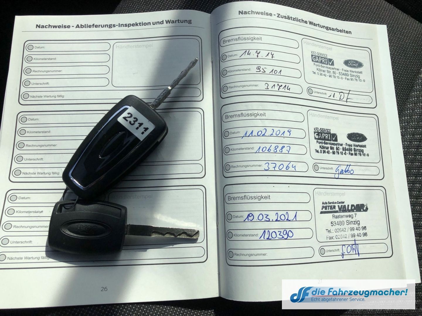 Fahrzeugabbildung Ford Transit Custom Kombi 300 L1 2.2 TDCi *2311