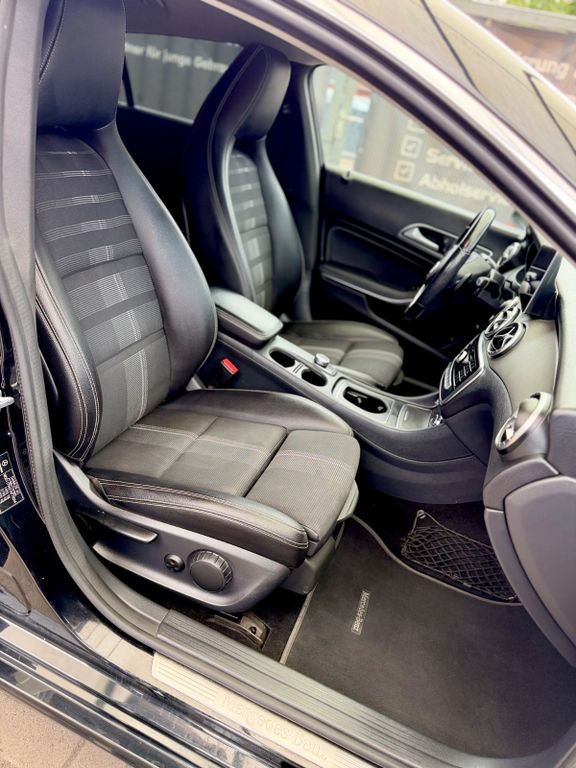 Mercedes-Benz CLA 180 Shooting Brake Aut. RKam LED Sportsitze – Ansicht 18