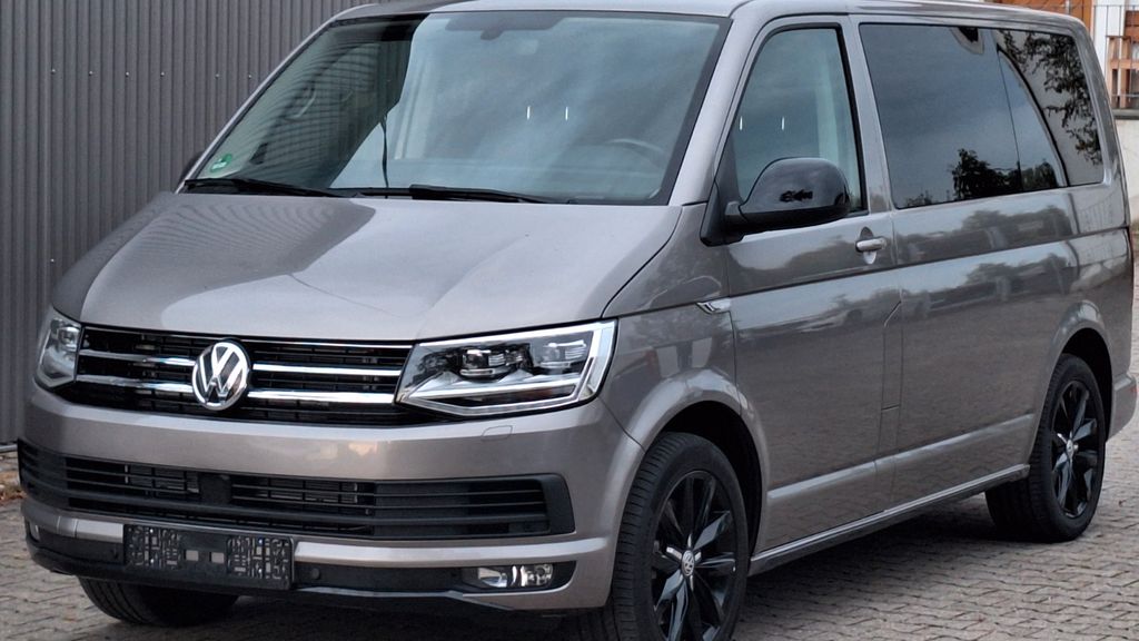 Image of Volkswagen T6 Multivan