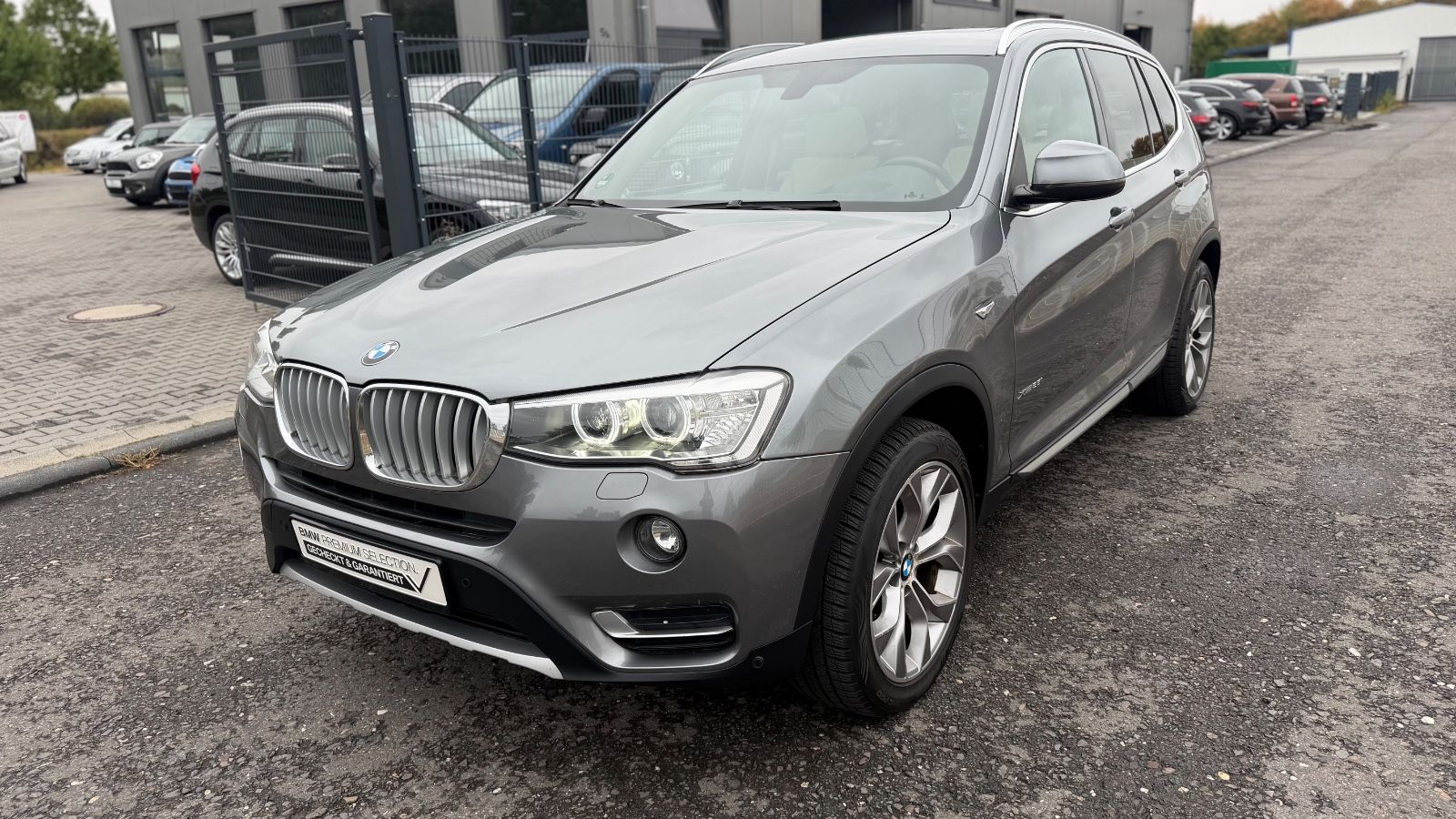 BMW BMW X3 xDrive 28i Aut/Navi+Camera/Panorama/H-K Sou