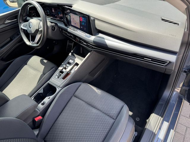 Golf VIII United 2.0 TDI DSG ACC/AHK/APP/NAVI/SH