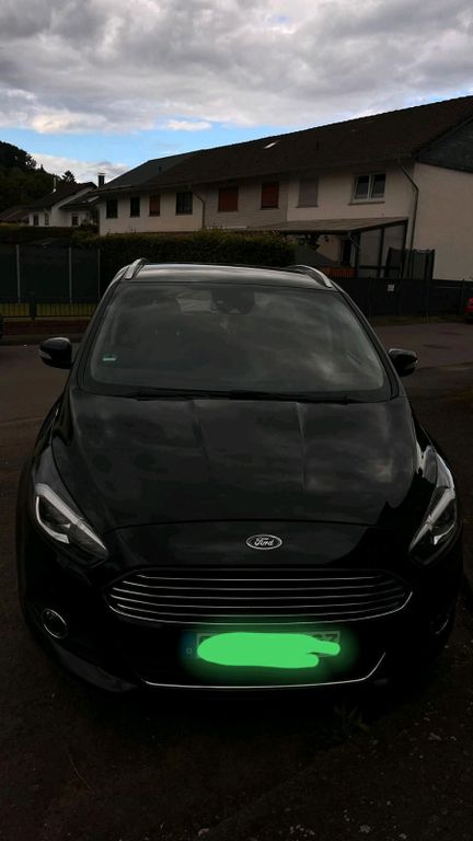 Image of Ford S-Max