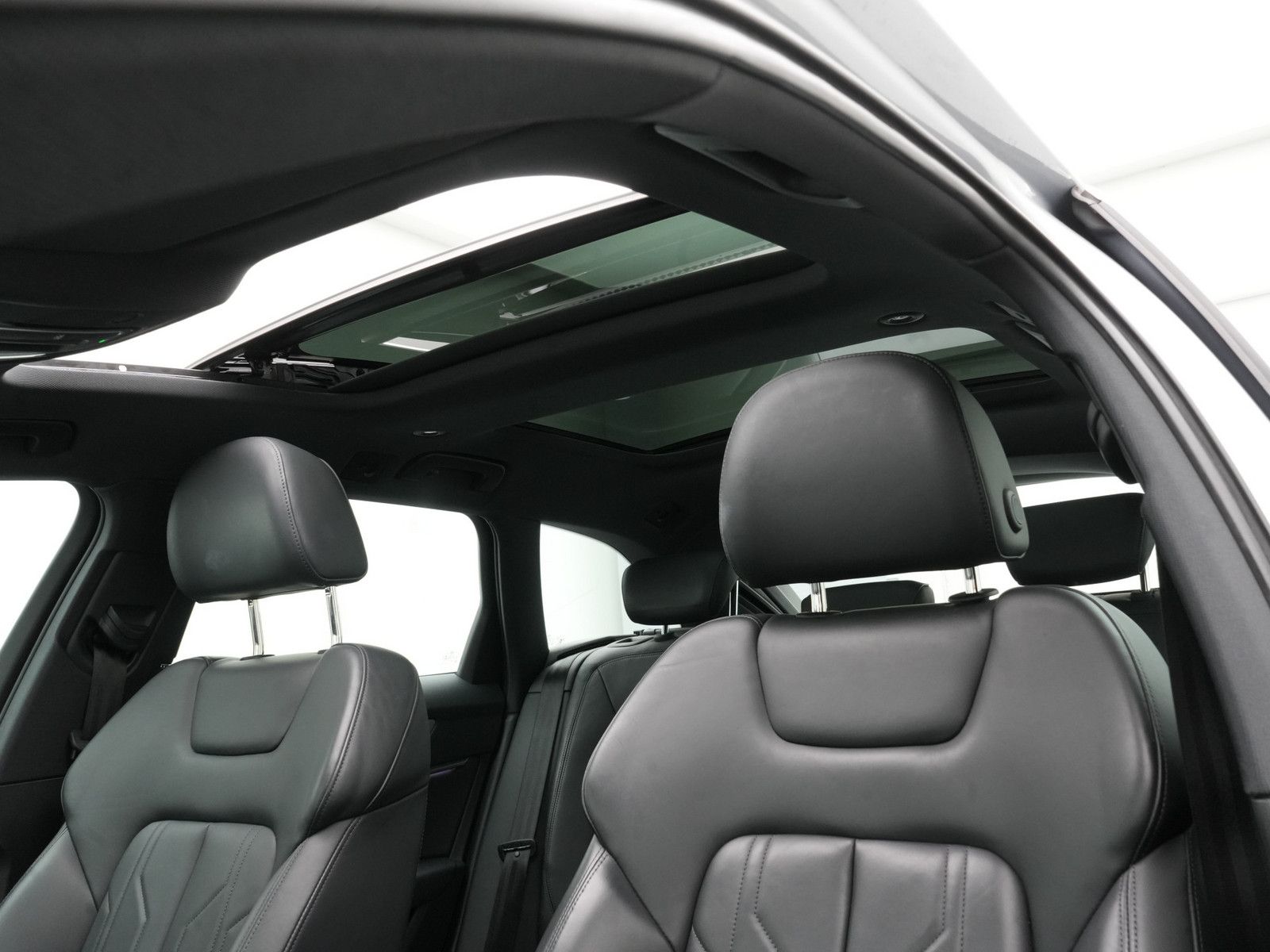 Audi A6 - Bild 13
