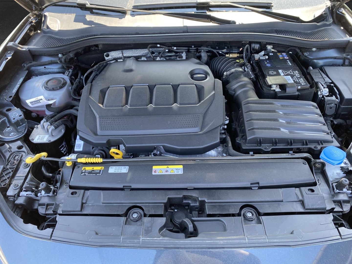 Fahrzeugabbildung SEAT Leon Sportstourer FR 2.0 TDI EU6d Navi Digitales