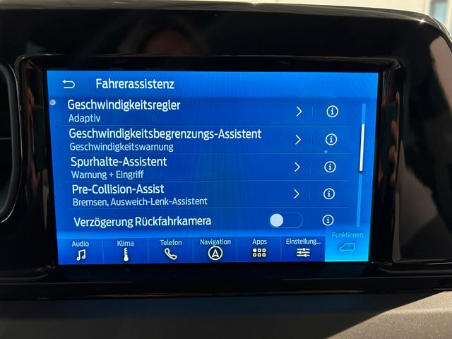 Ford Tourneo Courier Titanium Automatik AHK