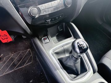 Nissan Qashqai - 12