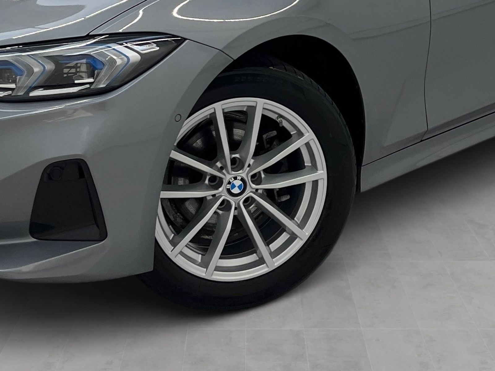 BMW 318 - Bild 8