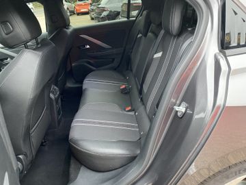 Bild 8 Opel Astra GS AT/NAVI/SHZ+LHZ/PDC vo+hi+360