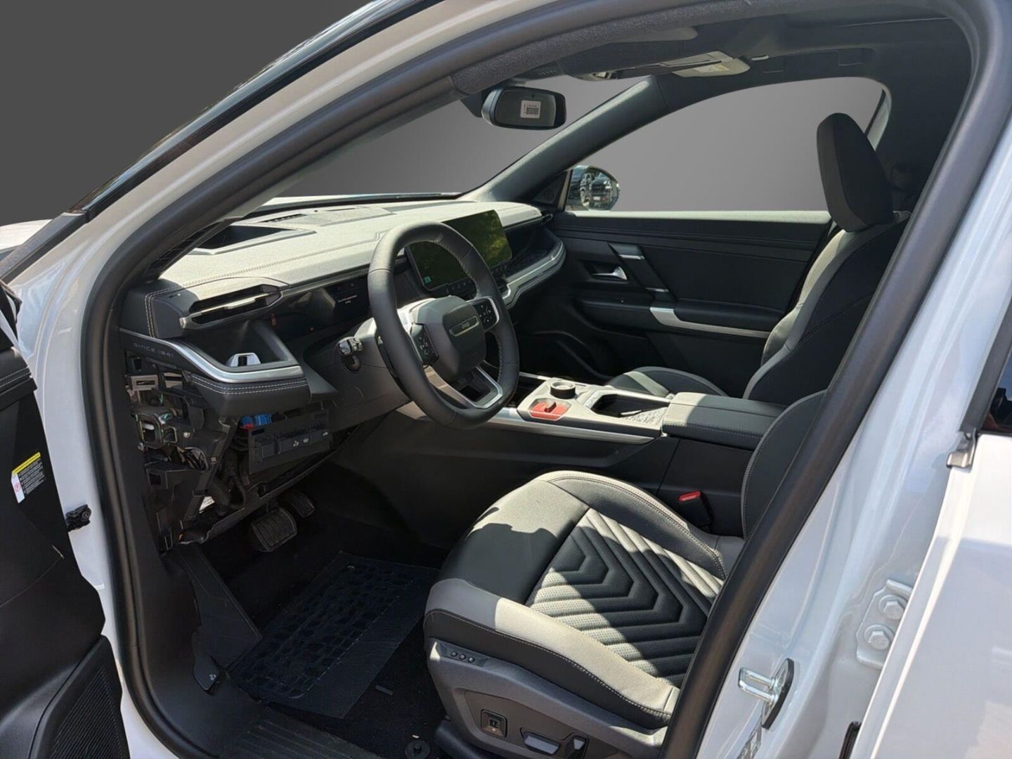 Fahrzeugabbildung Jeep Compass MY26 FIRST EDITION E-HYBRID PANO VOLL