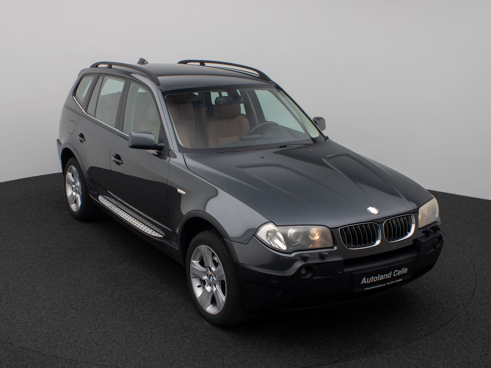 Fahrzeugabbildung BMW X3 xD30d Leder Xenon PDC Sitzhzg Lordos NaviPro