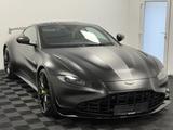 Aston Martin V8 Vantage Coupe F1 Edition / Satin Jet Black - Aston Martin V8 Vantage aus 2022