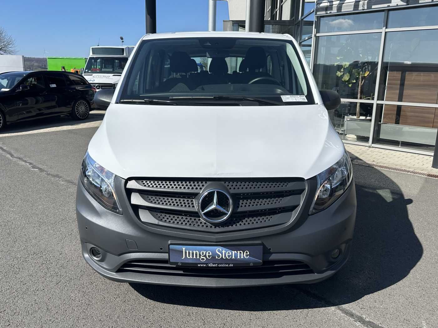 Fahrzeugabbildung Mercedes-Benz Vito 114 CDI Tourer 8Sitze Klima Audio40 Kamera