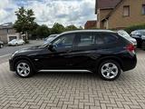 BMW X1 2.0i, Scheckheft, Allwetterreifen, PDC - BMW X1: 2.0