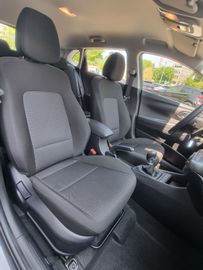 Fahrzeugabbildung Hyundai i20 1.0 T-GDI Trend KLIMA SHZ RFK