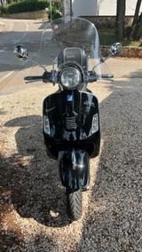 Vespa GTS SUPER 300 - VESPA ROLLER