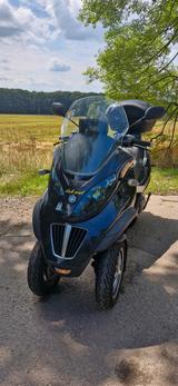 Piaggio MP3 400LT - PIAGGIO MP 400