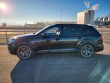 Audi SQ7 4.0 TDI quattro tiptronic - schwarz - Audi SQ7 aus 2016