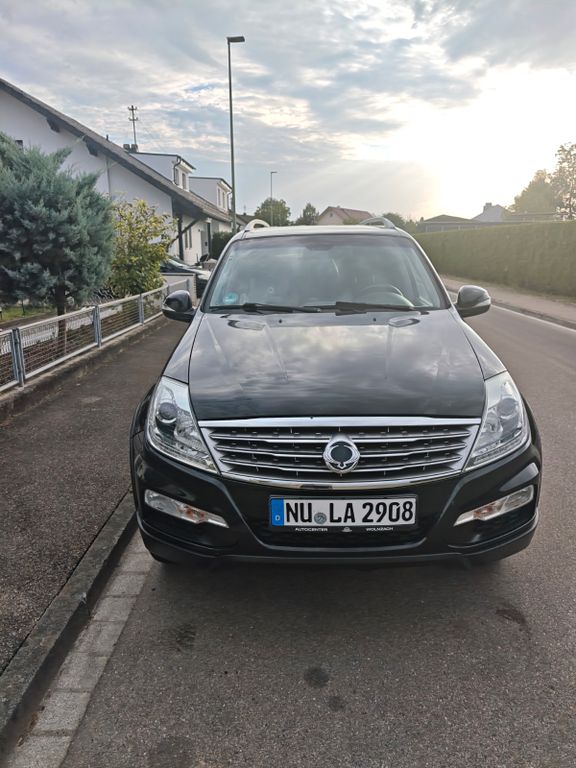 Image of Ssangyong REXTON