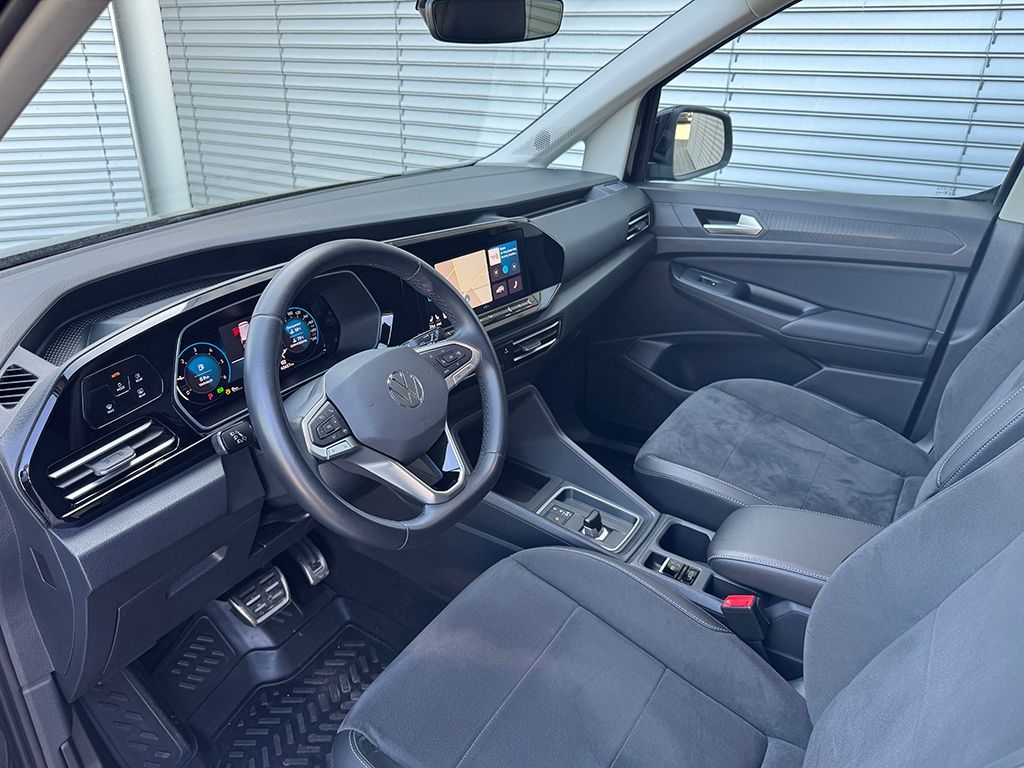 Caddy 2.0 TDI DSG "STYLE" *AHK*LED*NAVI*