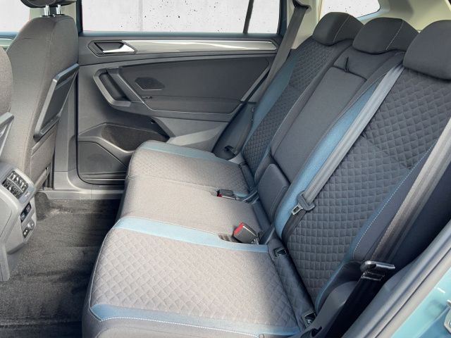 Fahrzeugabbildung Volkswagen Tiguan Allspace 2.0 TDI 4Motion DSG, 360 Kamera