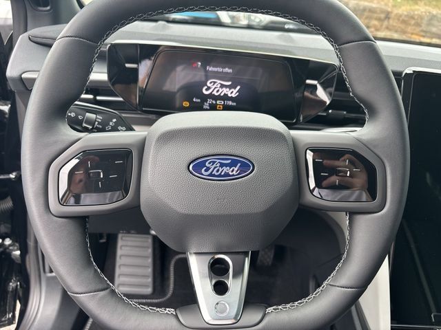 Fahrzeugabbildung Ford Capri 77kWh RWD #Fahrassistenzpaket