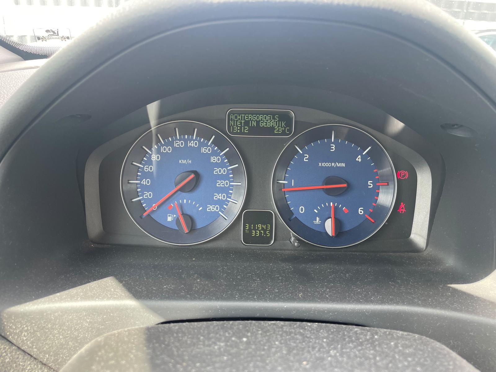 Volvo V50 1.6 D R-Design Xenon Vollleder 