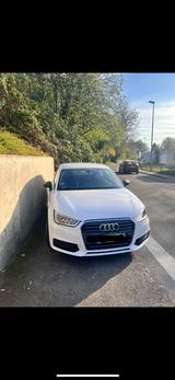 Audi A1 1.0 TFSI ultra 60kW Sportback - - Audi: 60