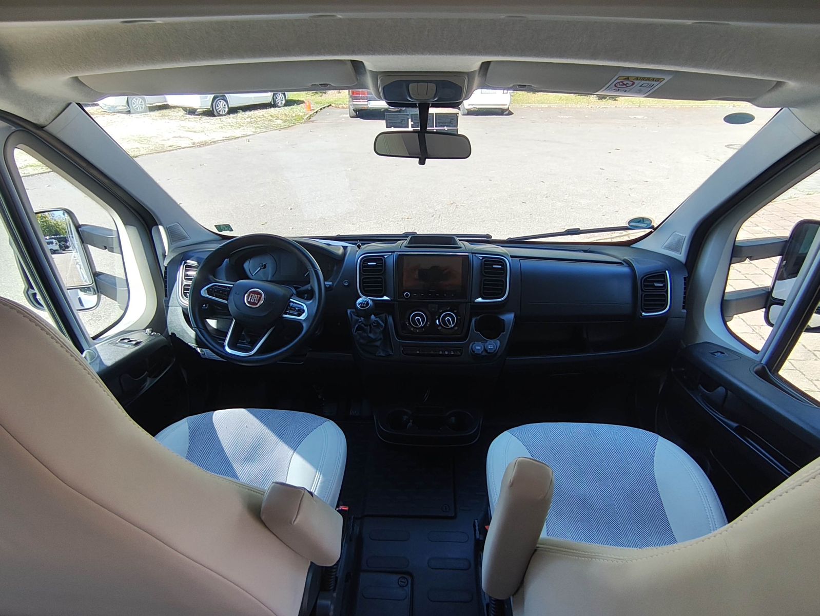 Fahrzeugabbildung Etrusco T5900 FB