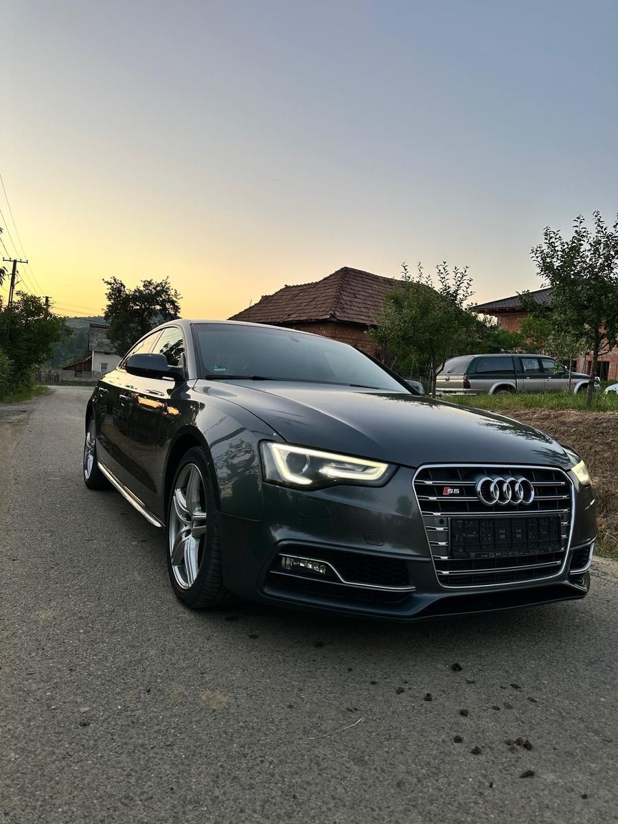 AUDI Audi A5 S-line Quattro 3.0 d 245 PS 2015