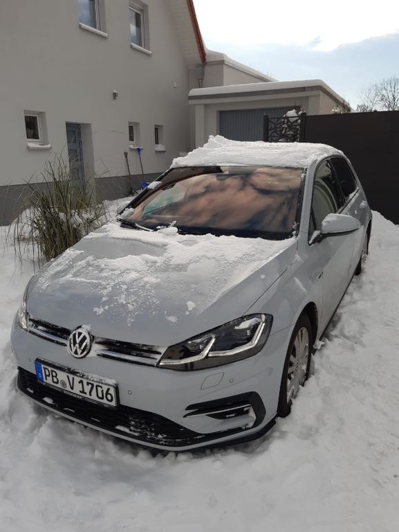 Image of Volkswagen Golf